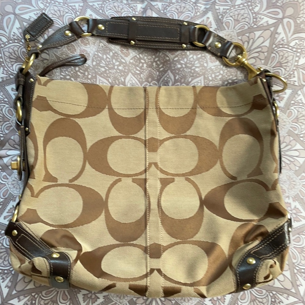 NWOT Coach large Carly Signature Bag Brown/Gold Hobo